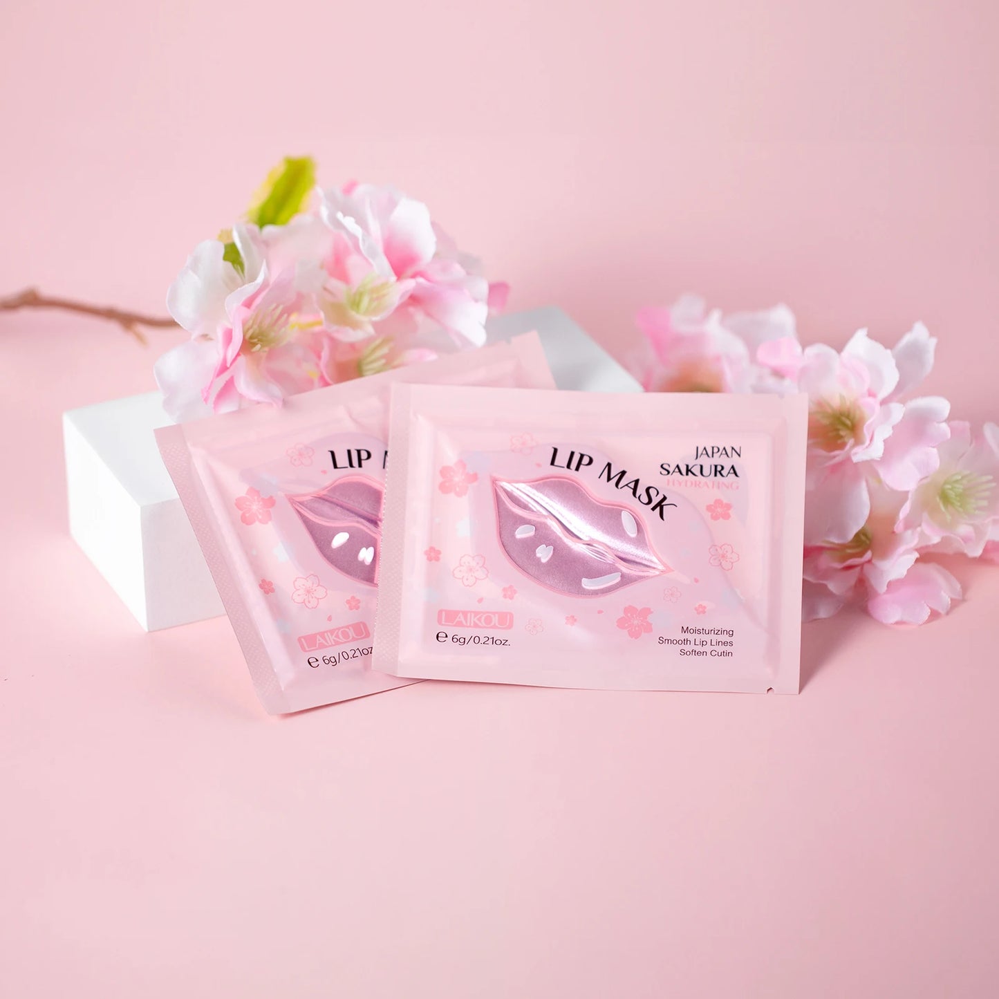 Sakura Skincare Set Hydrating Toner Lip Mask Sleeping Face Mud Mask Peach Scrub Travel Mini Kit Gift
